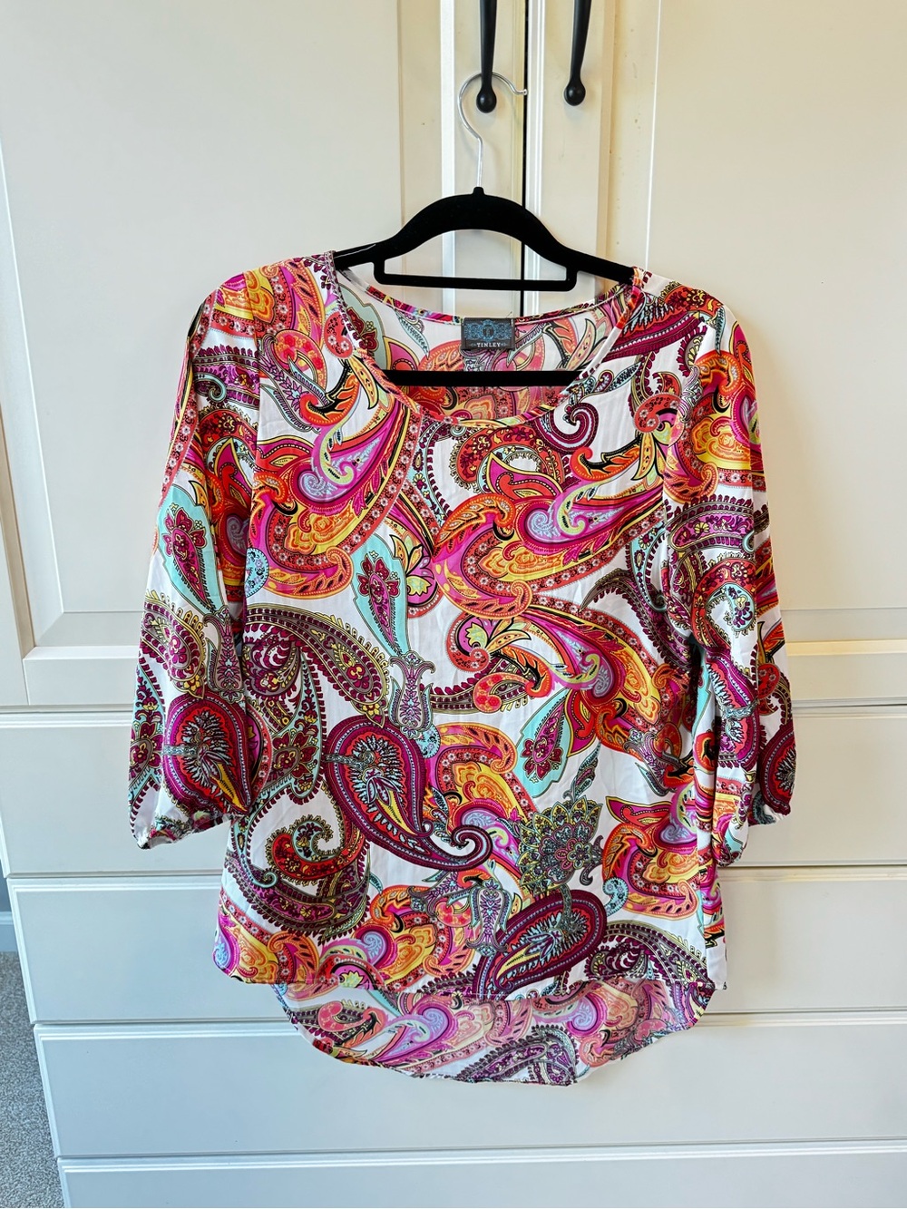 Women's Paisley Scoop-Neck Tunic in Pink Multicolor